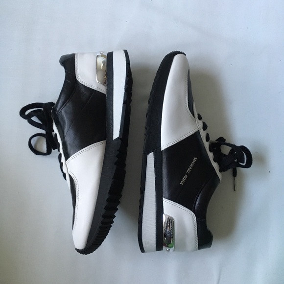 MICHAEL Michael Kors Allie Sneaker - Picture 4 of 7